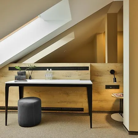 Underhill Resort&spa Hotel Bohorodchany