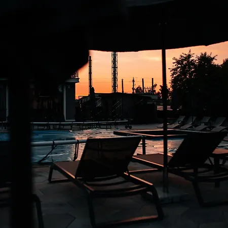 Hotel Underhill Resort&spa Bohorodchany