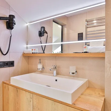 Underhill Resort&spa * Bohorodchany