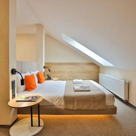 Underhill Resort&spa