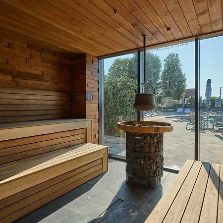 Hotel Underhill Resort&spa Bohorodchany