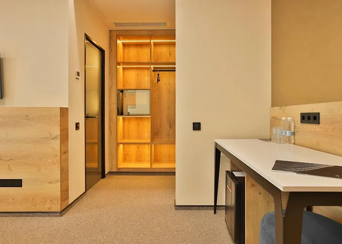 Hotell Underhill Resort&spa *