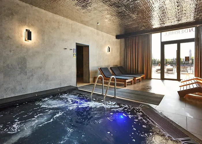 Underhill Resort&spa Hotell *