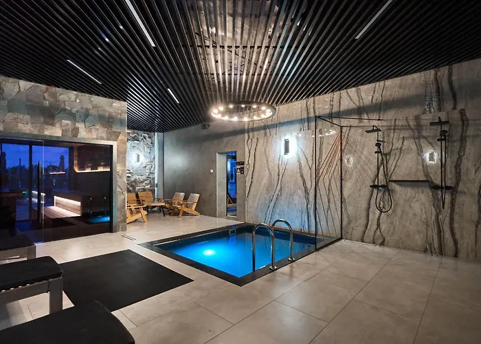 Hotell Underhill Resort&spa *