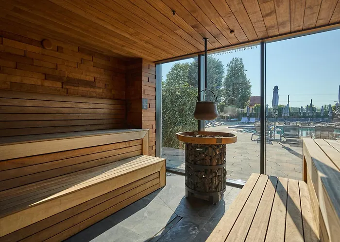 Hotel Underhill Resort&spa Bohorodchany