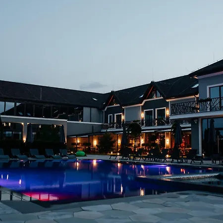 Underhill Resort&spa * Bohorodchany