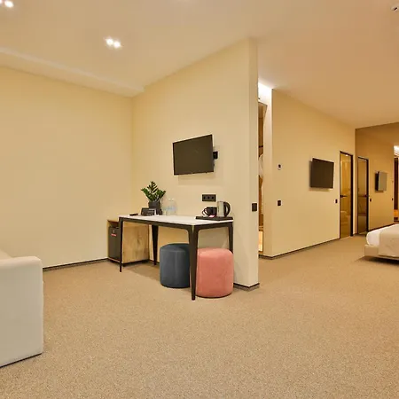 Underhill Resort&spa Отель