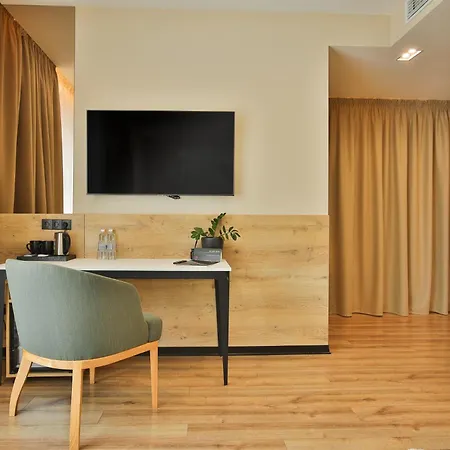 Underhill Resort&spa Отель