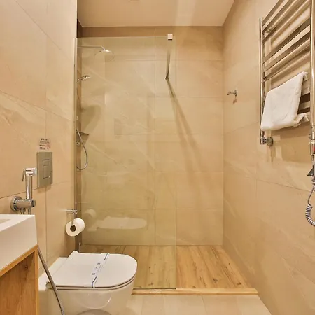 Отель Underhill Resort&spa *