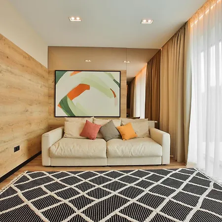 Отель Underhill Resort&spa *